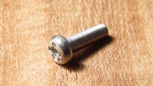 多摩市で外せないネジや潰れたネジ山の取り外し